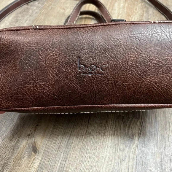 B.O.C • Born Leather Crossbody Bag - Picture 16 of 16